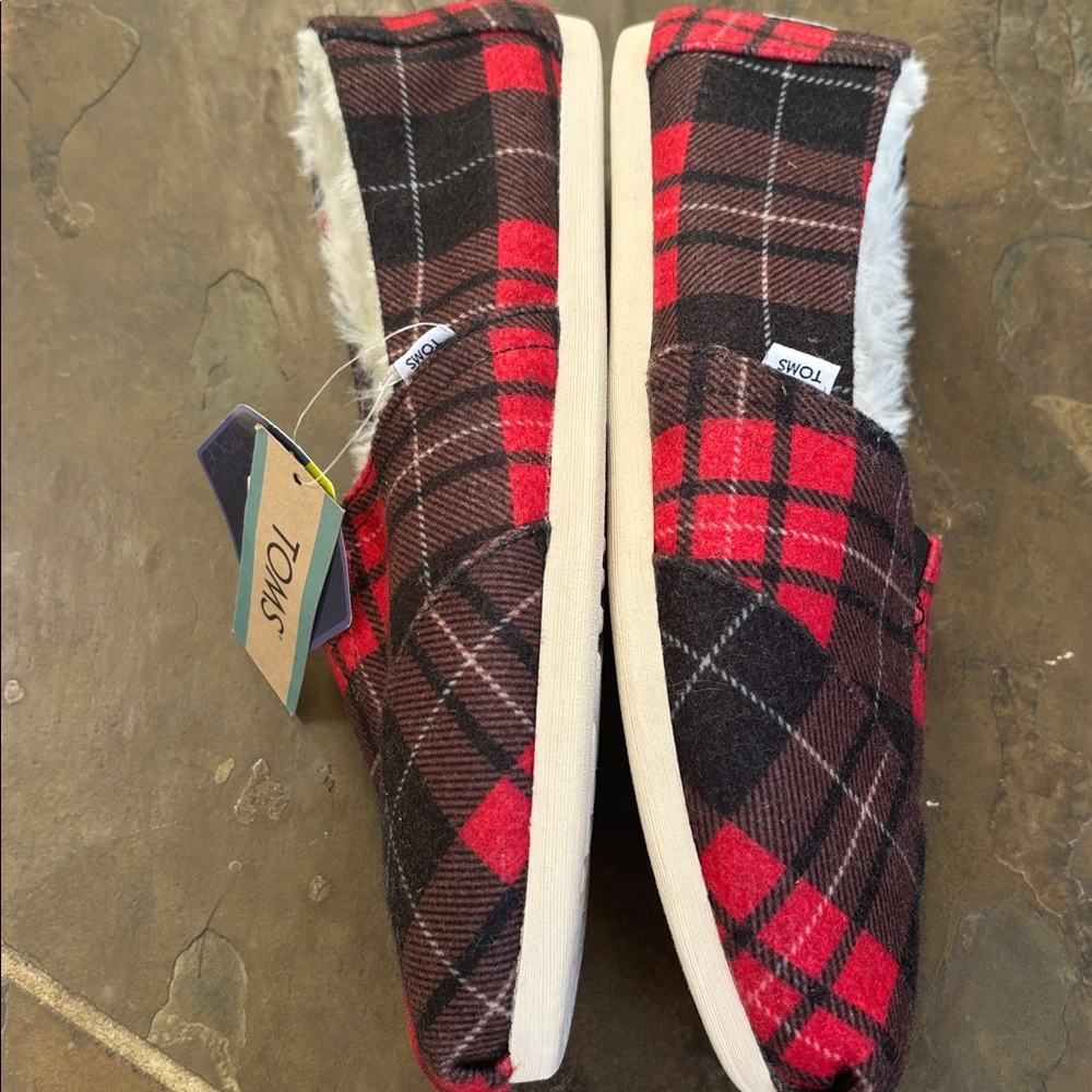 Toms Alpargata Cozy Slip-On Flats - Picture 8 of 12